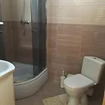 у насті 홈스테이 *
