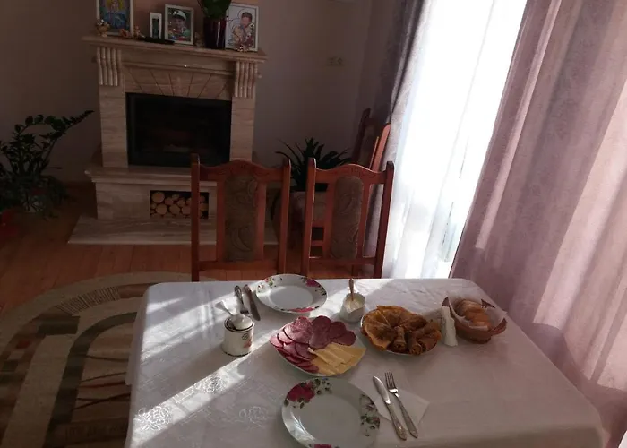 у насті Nizhniy Studenyy